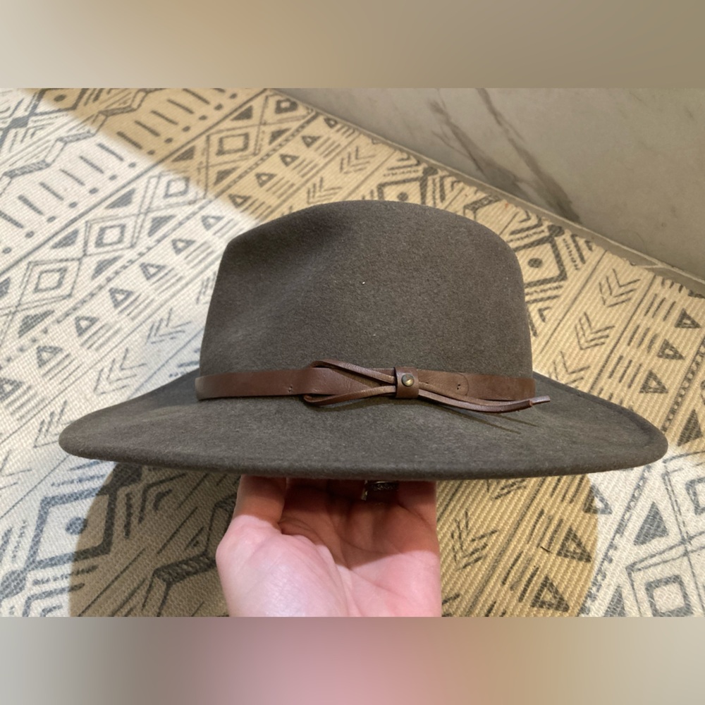 Dorfman Pacific USA wool Aussie hat in a loden brown color with a leather band M - Picture 2 of 7